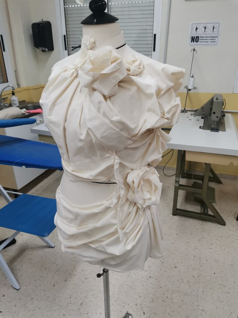 Drapiranje in rožice