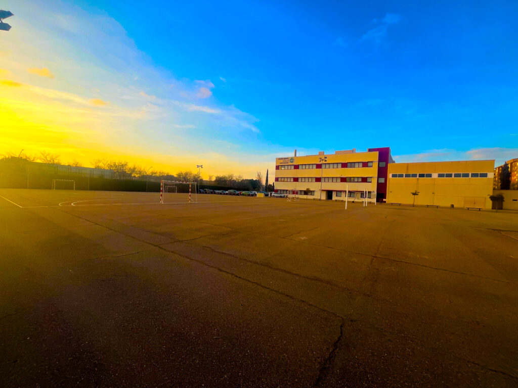 Lost in Translation: My Windy First Days in Spain